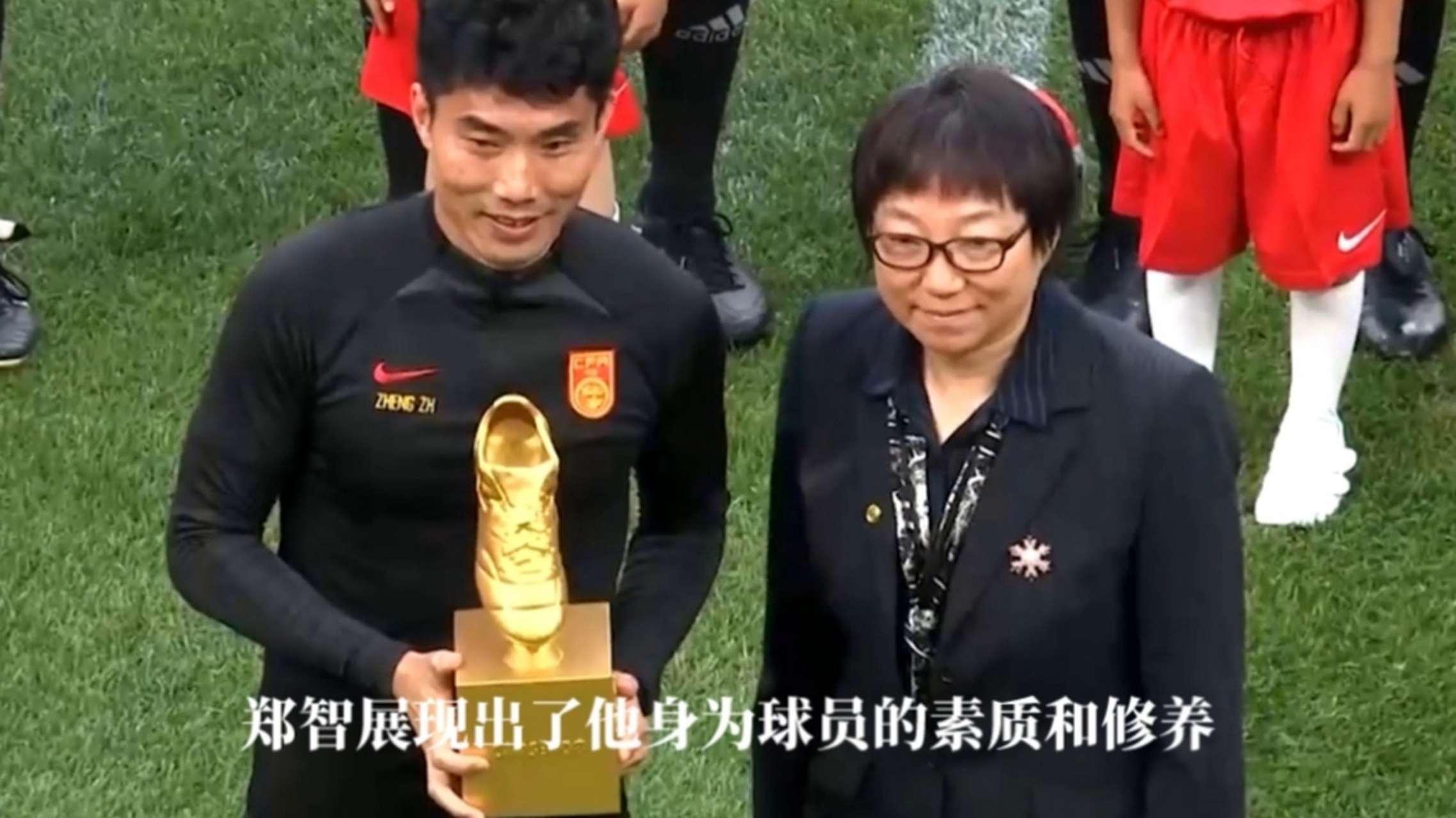 足球世俱杯赛程-足球赛事风波不断，话题热议不减